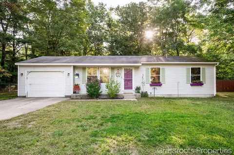 6308 Automobile Rd, Twin Lake, MI 49457