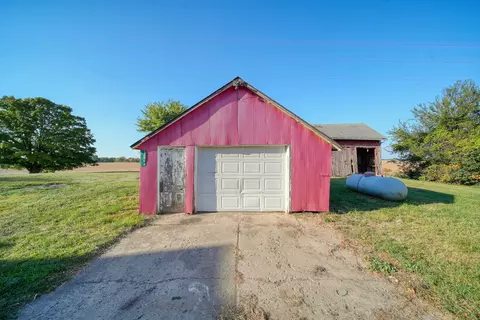 16594 Stark Rd, Springport, MI 49284 photo 22