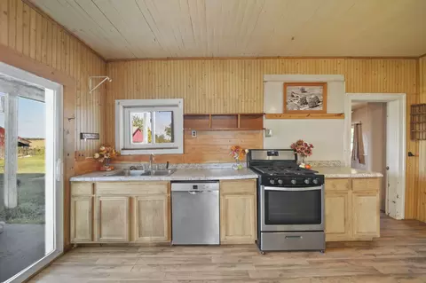 16594 Stark Rd, Springport, MI 49284 photo 11