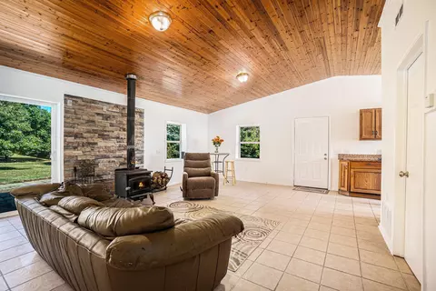 10888 M-60, Three Rivers, MI 49093 photo 5