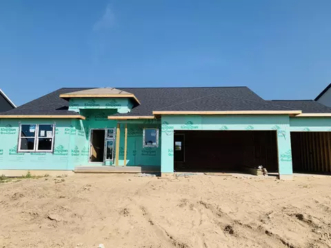 15709 Norwalk Rd, Grand Haven, MI 49417