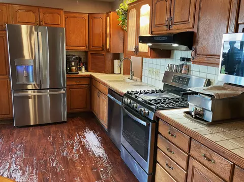 651 E Forest St, Edmore, MI 48829 photo 7