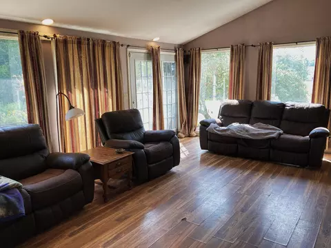 651 E Forest St, Edmore, MI 48829 photo 12
