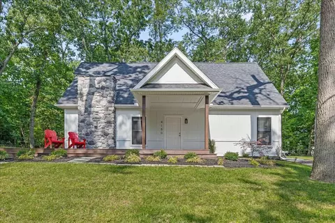 4150 Comanche Trl, New Buffalo, MI 49117