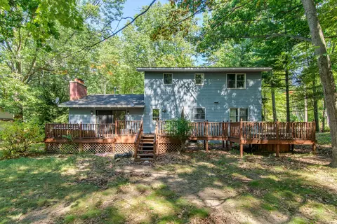 110 Carpenter Blvd, Roscommon, MI 48653 photo 3