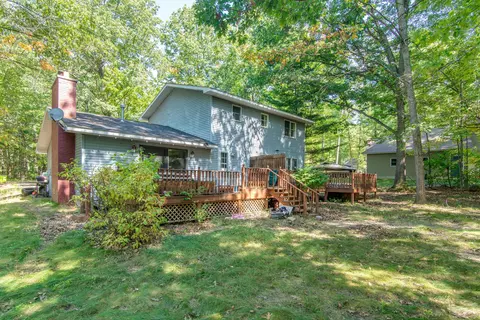 110 Carpenter Blvd, Roscommon, MI 48653 photo 4
