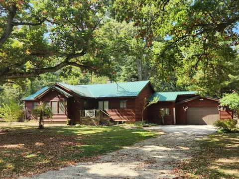9283 Willow Rd, Bitely, MI 49309