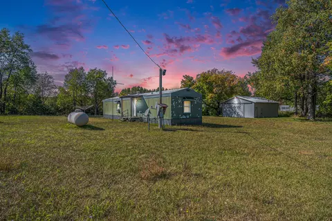 1215 Bear Ave, Harrison, MI 48625 photo 22