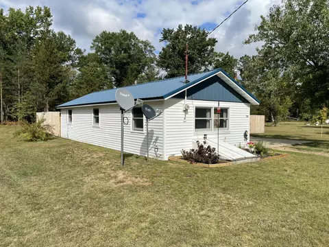 513 Ann Rd, Harrison, MI 48625 photo 27