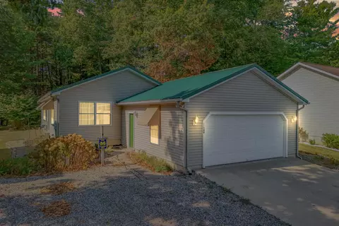 11600 Baker Rd, Jerome, MI 49249