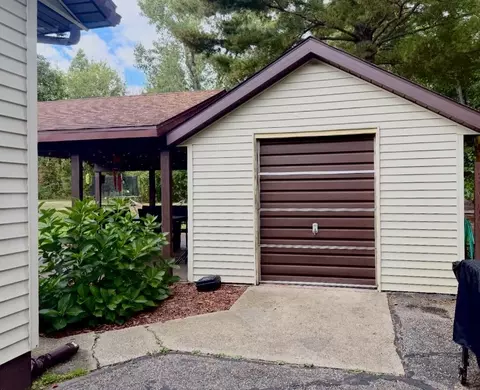 3862 E Shore Dr, Stanton, MI 48888 photo 19