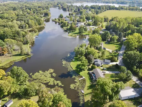 3862 E Shore Dr, Stanton, MI 48888 photo 28