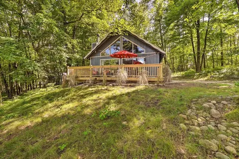 12155 Dubois Dr, Canadian Lakes, MI 49346
