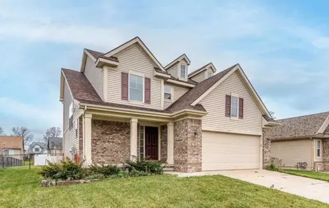 9423 Olde Hickory Ln, Newport, MI 48166