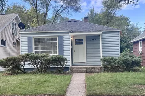 1845 Wood St, Muskegon, MI 49442