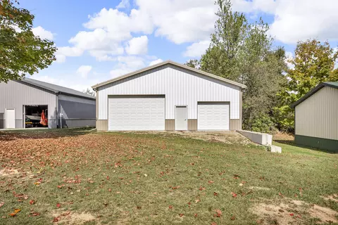 Young Drive, Hudson, MI 49247