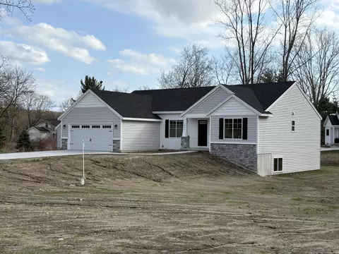 7884 Cannonsburg Rd NE, Rockford, MI 49341