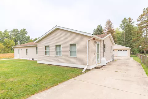 3811 Pat St, Ypsilanti, MI 48197