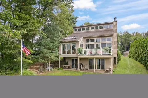 11740 N Lake Side Dr, Jerome, MI 49249