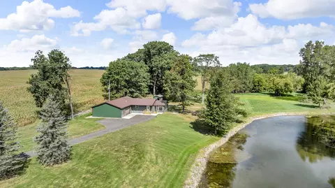 19822 27-12 Mile Rd, Albion, MI 49224