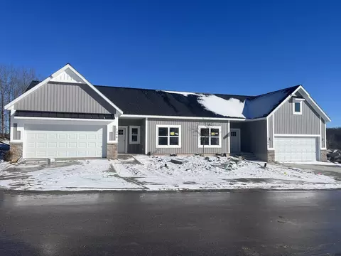 1398 Center Hill Rd SE #51, Lowell, MI 49331