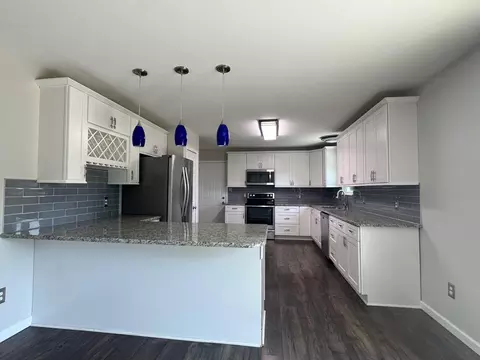 Kitchen - 12183 Grandview Dr, Jerome, MI 49249 photo 4 of 4