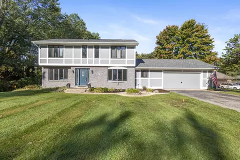 115 Briars Farm Ln, Battle Creek, MI 49017