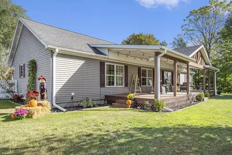 912 W Colon Rd, Bronson, MI 49028