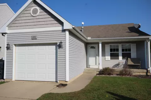 1304 Ellery Grove Ct, Vicksburg, MI 49097