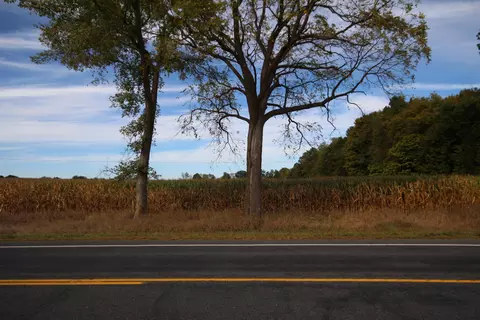 E W Avenue, Vicksburg, MI 49097