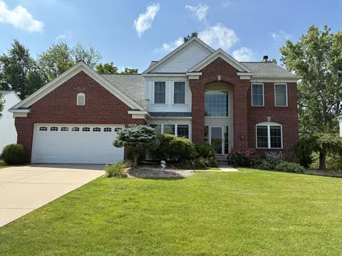 4500 Toulouse Dr SE, Grand Rapids, MI 49546