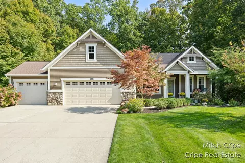 7660 Gooseberry Dr SE, Caledonia, MI 49316