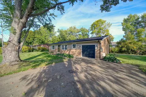 392 Richard St, Spring Arbor, MI 49283 photo 4