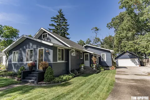 2114 Mills Ave, North Muskegon, MI 49445