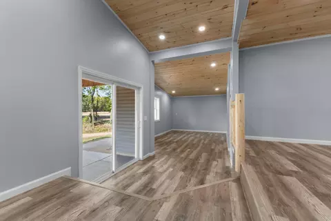 Entry Way - 928 Flint Rd, Coldwater, MI 49036 photo 4 of 6