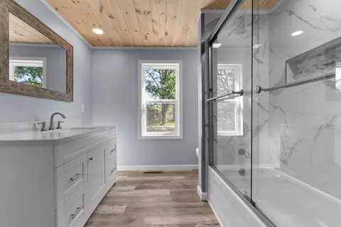 Bath - 928 Flint Rd, Coldwater, MI 49036 photo 1 of 1