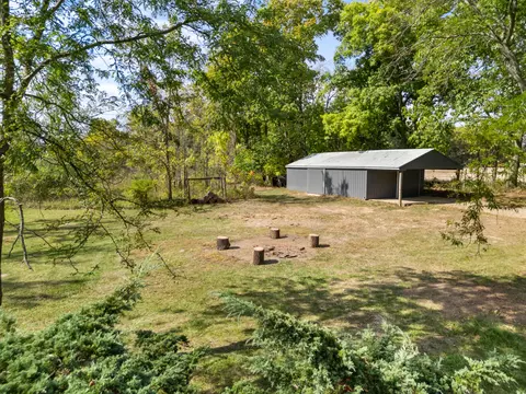 Exterior - 928 Flint Rd, Coldwater, MI 49036 photo 18 of 25