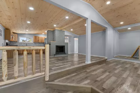 Entry Way - 928 Flint Rd, Coldwater, MI 49036 photo 1 of 6