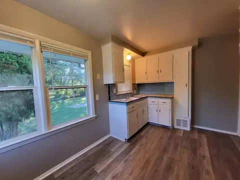 Kitchen - 22056 Piper Ave, Eastpointe, MI 48021 photo 1 of 1