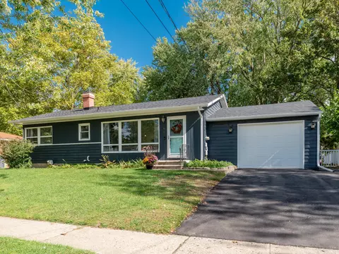 7403 Rockford St, Portage, MI 49024