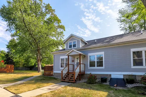 07370 N North Shore Dr #23, South Haven, MI 49090