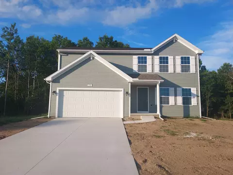 7751 Sierra Dr, Belding, MI 48809