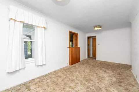 622 S Hooker Ave, Three Rivers, MI 49093 photo 6