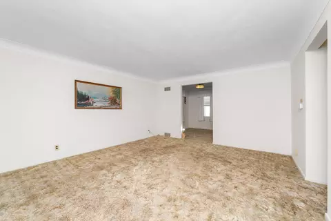 622 S Hooker Ave, Three Rivers, MI 49093 photo 4