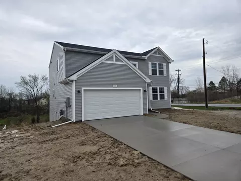 5585 Mammoth Dr SE, Caledonia, MI 49316