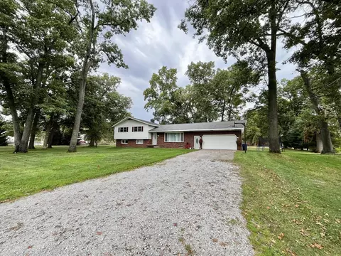 4228 Hall Rd, Muskegon, MI 49442