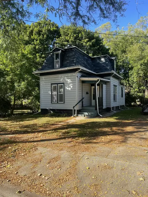 1034 Williams St, Jackson, MI 49203