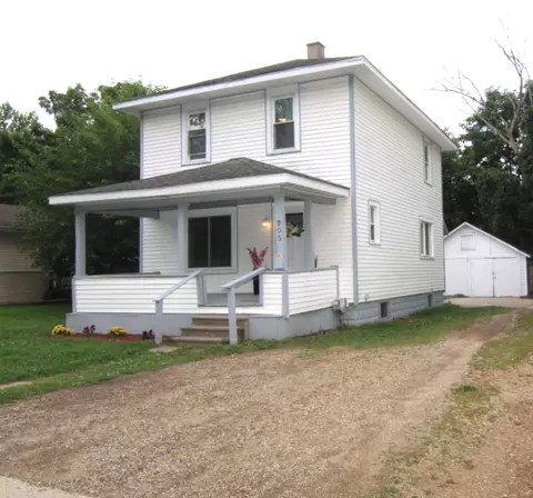 905 Cooper Ave, Kalamazoo, MI 49048
