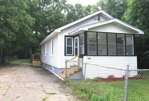 1008 Cooper Ave, Kalamazoo, MI 49048