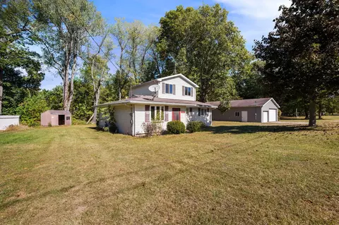 67850 Crooked Creek Rd, White Pigeon, MI 49099